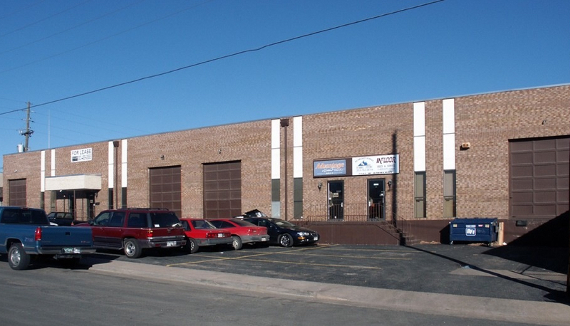 Amherst Industrial Building — 2045-2075 W Amherst Ave, Englewood (view 1)